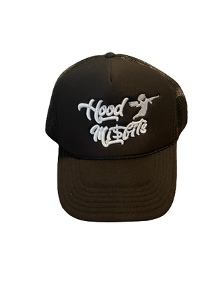 Black trucker hat